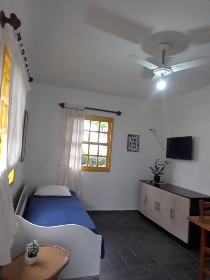 Residencial Colonial Amarelo A 150M Da Praia De Mariscal Aparthotel Bombinhas Buitenkant foto